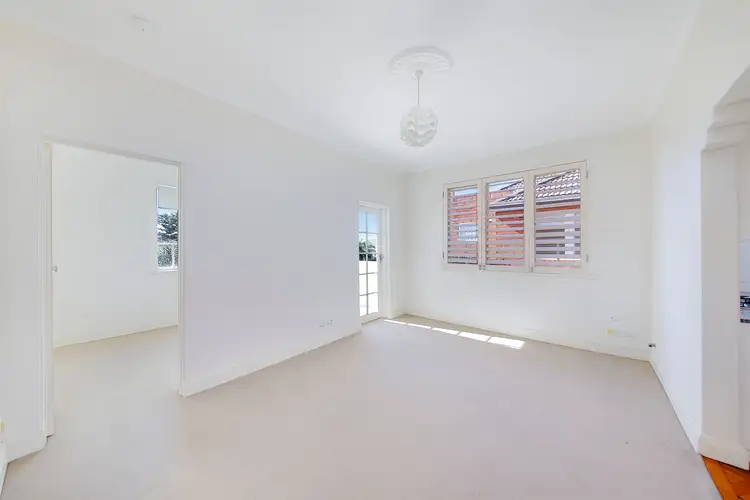 63 Curlewis Street