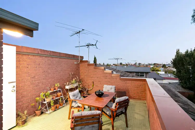 3/11 Methven Street, Coburg VIC 3058