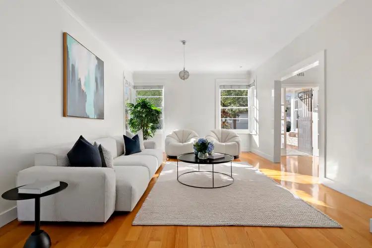 Fifth view of Homely house listing, 2 Yuile Street, Ashburton VIC 3147