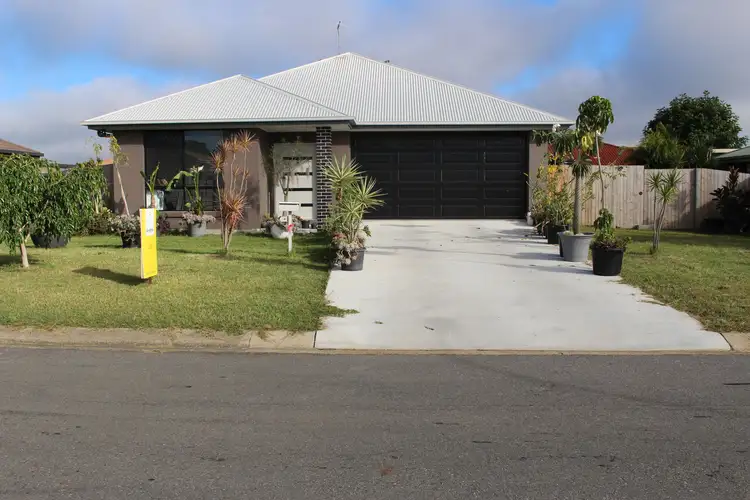 4 McInnes Street, Lowood QLD 4311