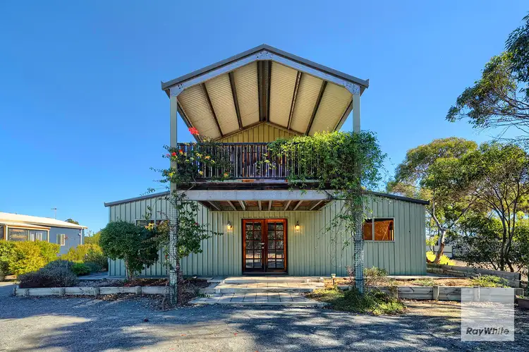 49 Sixth Avenue, Kendenup WA 6323