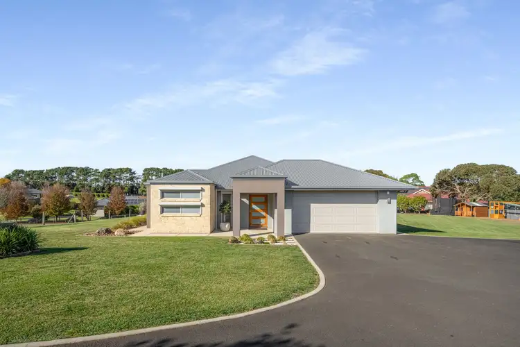 Second view of Homely house listing, 5 Compton Rise Crescent, Suttontown SA 5291