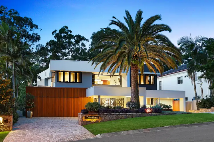 18 Jarvis Place, Arundel QLD 4214