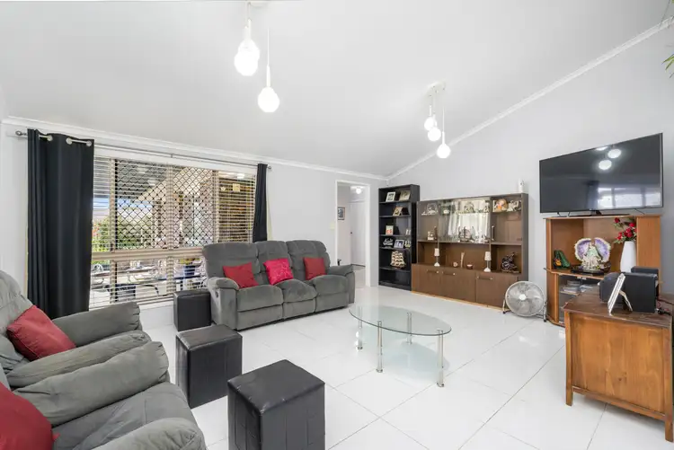 Fifth view of Homely house listing, 1 Eddie Court, Point Vernon QLD 4655