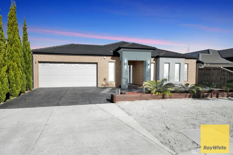 2 Fremantle Place, Taylors Hill VIC 3037