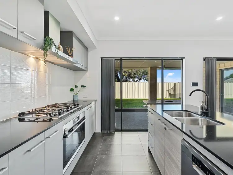 Sixth view of Homely house listing, 20 Goldsworthy Loop, Dawesville WA 6211