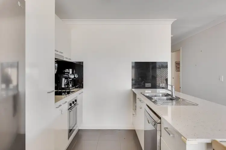 Fifth view of Homely unit listing, 1/18 Minnett Street, Glenvale QLD 4350