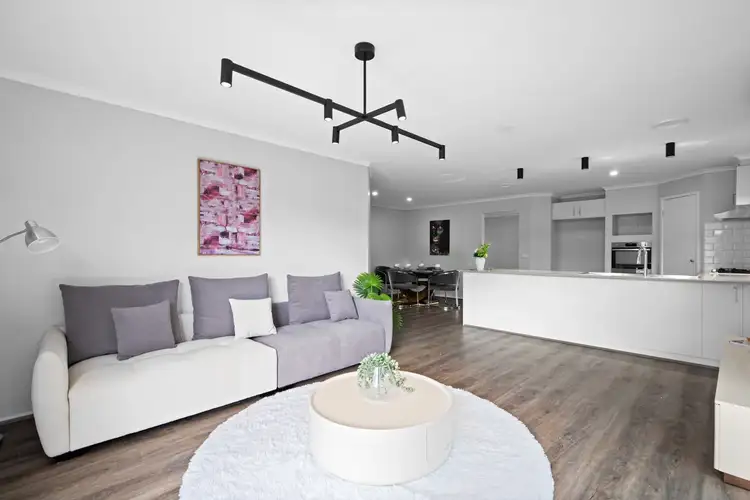 Sixth view of Homely house listing, 11 Alaska Court, Werribee VIC 3030