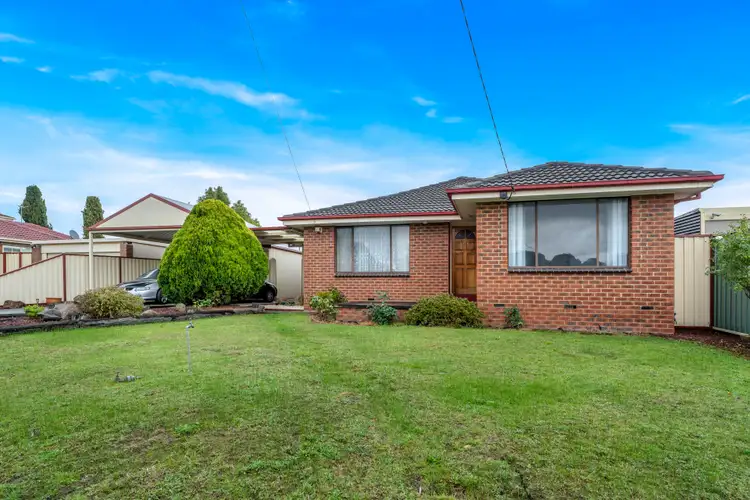 12 Beckington Place, Craigieburn VIC 3064