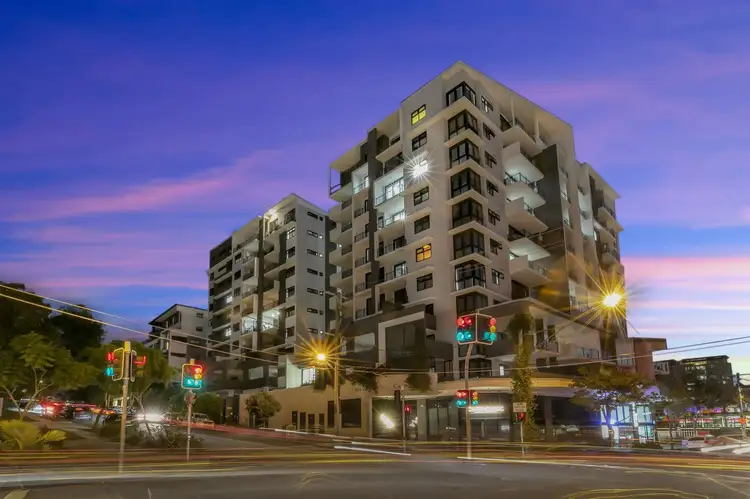 2111/181 Clarence Road, Indooroopilly QLD 4068