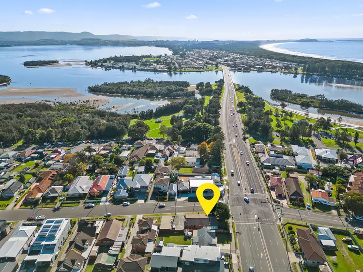 Sixth view of Homely unit listing, 1/14 Shellharbour Road, Lake Illawarra NSW 2528