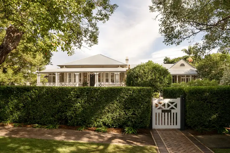 115 Laurel Avenue, Chelmer QLD 4068