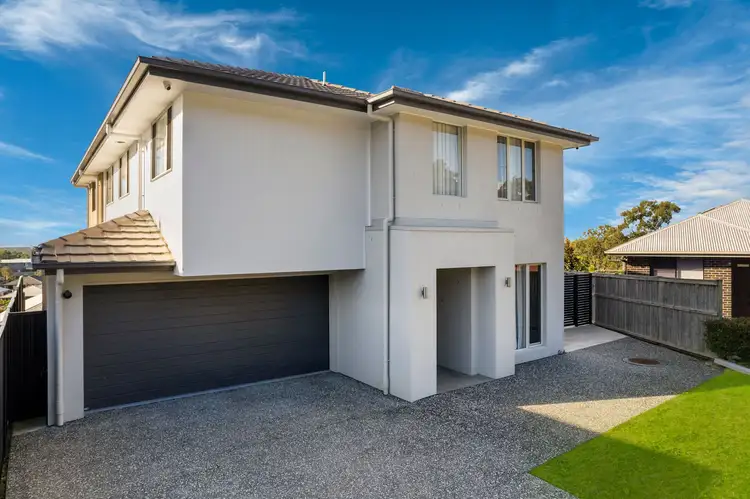 6 Tamarind Place, Pimpama QLD 4209