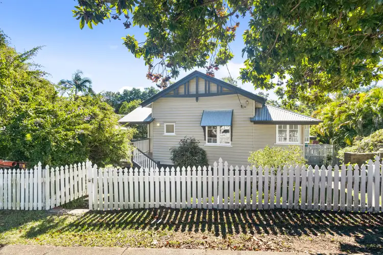 195 Arthur Terrace, Bardon QLD 4065