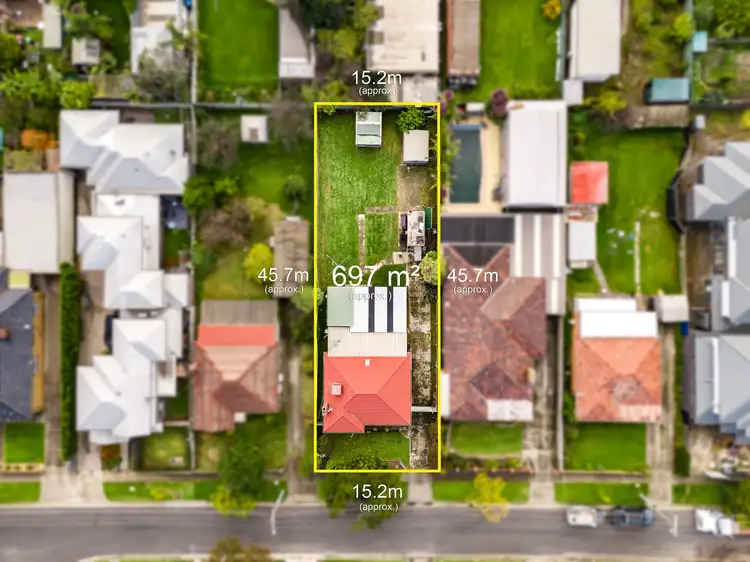 32 Corrigan Avenue, Brooklyn VIC 3012