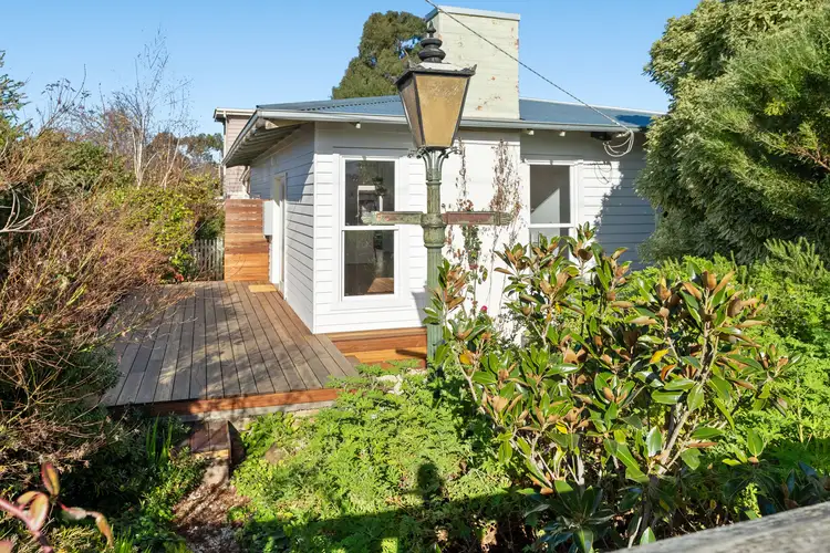 27 McFarland Street, Bacchus Marsh VIC 3340