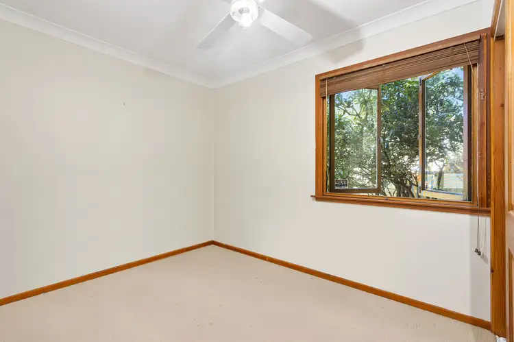 Fifth view of Homely house listing, 4 Bangaroo Avenue, Dapto NSW 2530