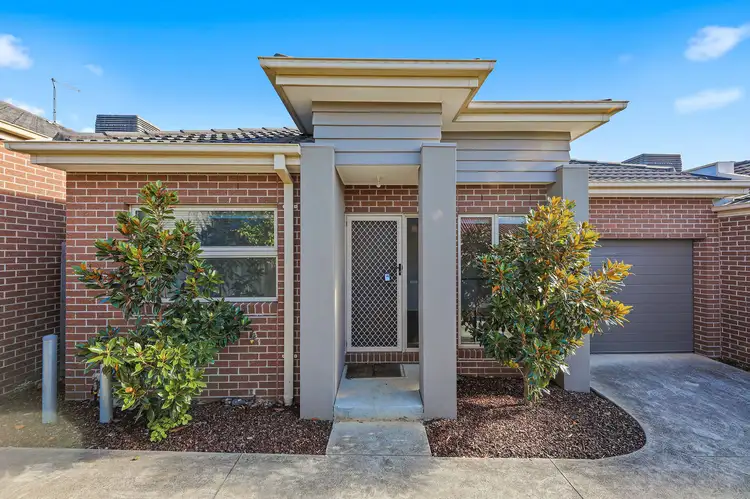 2/15 Lardner Road, Drouin VIC 3818