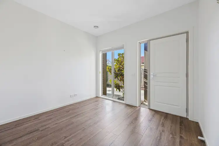 Seventh view of Homely unit listing, 2/15 Lardner Road, Drouin VIC 3818