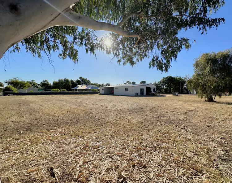 16 Coolibah Street, Barcaldine QLD 4725