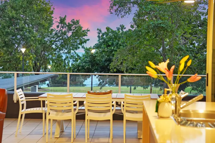 5/84 Esplanade, Darwin City NT 800
