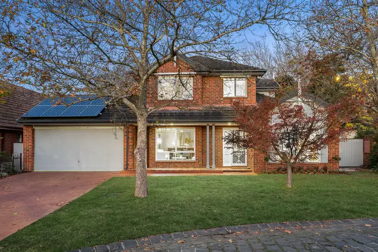 9 Tallis Close, Camberwell VIC 3124