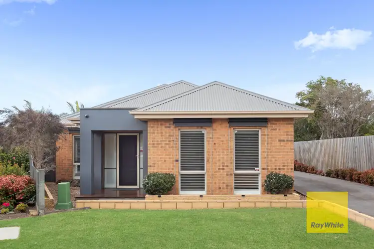Main view of Homely house listing, 1/17 Strathire Gardens, Hamlyn Heights VIC 3215