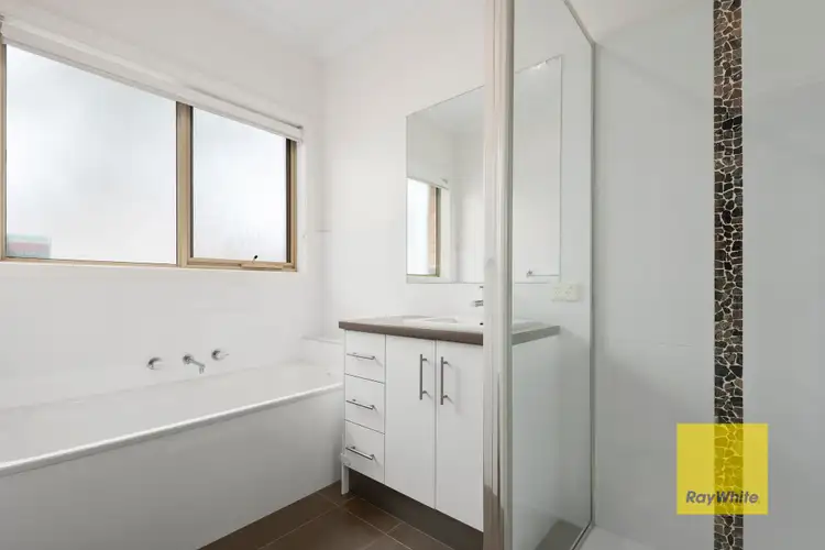 Sixth view of Homely house listing, 1/17 Strathire Gardens, Hamlyn Heights VIC 3215