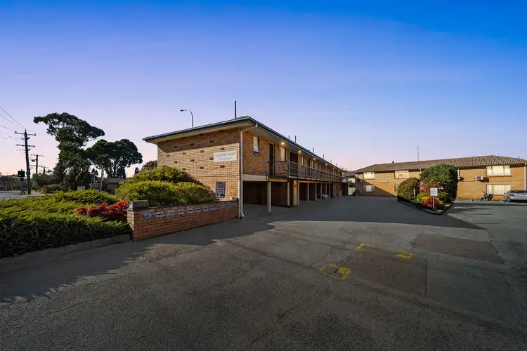 9/2 Donald Road, Queanbeyan NSW 2620