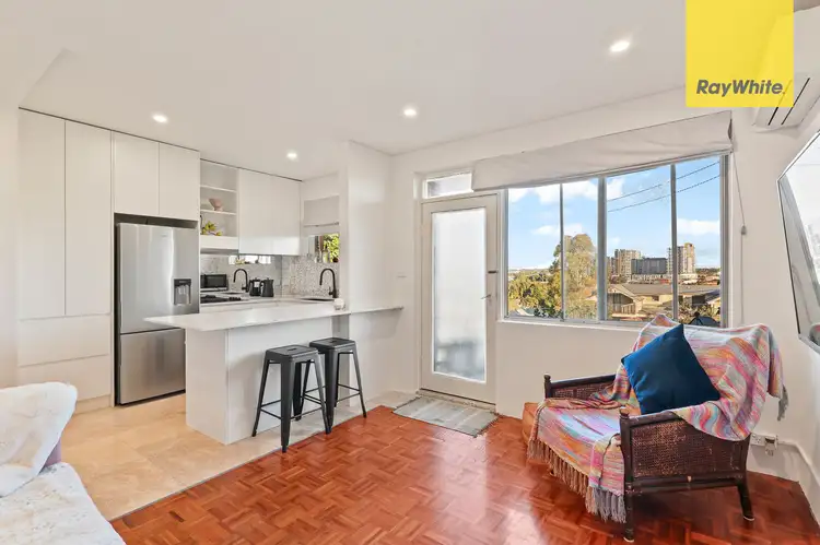8/141 Good Street, Rosehill NSW 2142