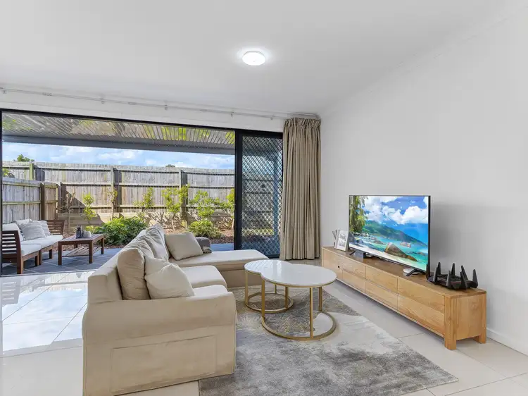 Third view of Homely townhouse listing, 15/166 Nottingham Road, Parkinson QLD 4115