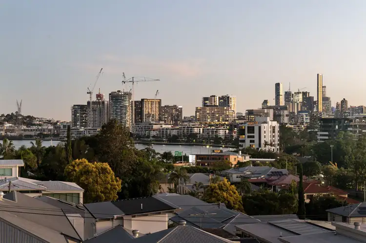 20 Atkinson Street, Hamilton QLD 4007