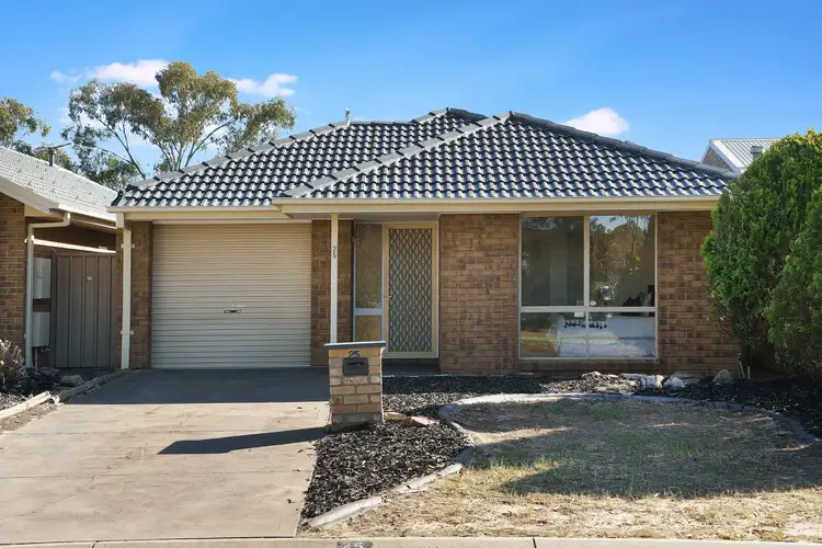 25 Mitchinson Grove, Pooraka SA 5095