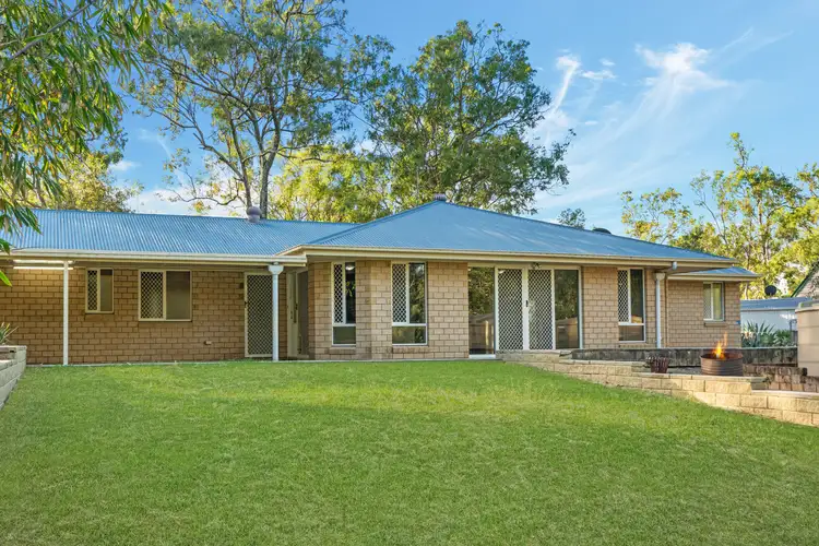 62 Cricket Road, Regency Downs QLD 4341