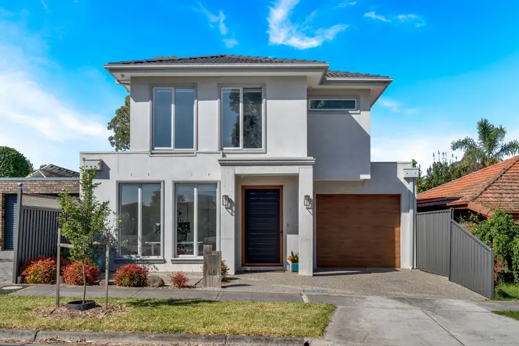 12A Heversham Grove