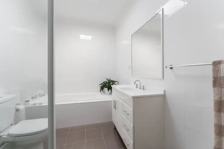 Sixth view of Homely villa listing, 2/33 Laurina Avenue, Helensburgh NSW 2508