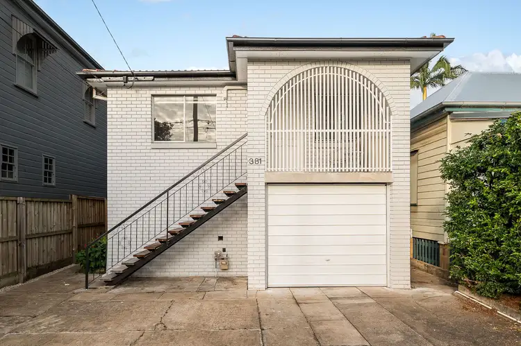 381 Hawthorne Road, Hawthorne QLD 4171