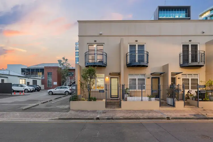 1/67 symonds Place, Adelaide SA 5000