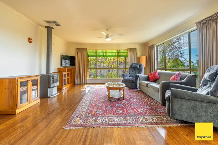 Fourth view of Homely house listing, 11 Sovereign Gardens, Kangaroo Flat VIC 3555
