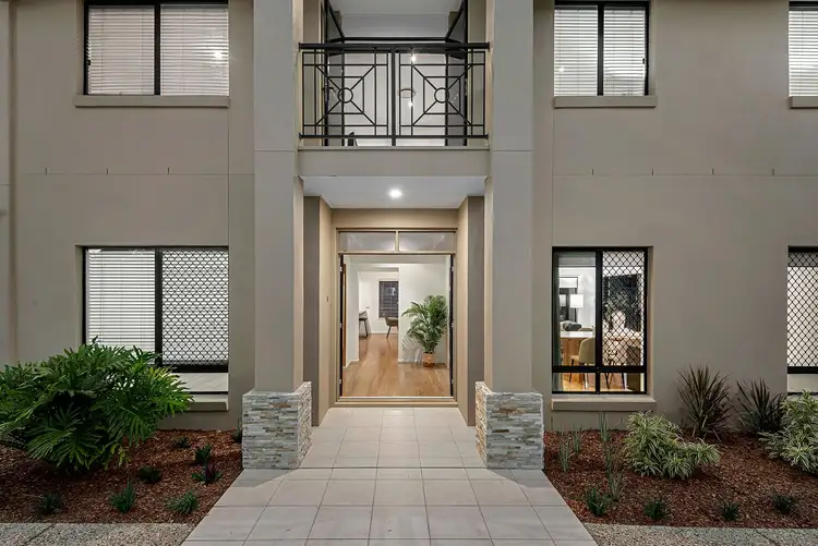 Fifth view of Homely house listing, 2 Goodenia Crescent, Seventeen Mile Rocks QLD 4073