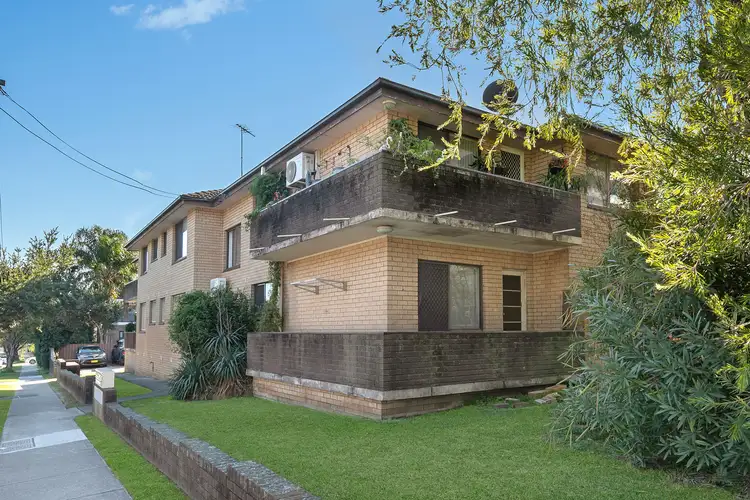 2/219 Lakemba Street, Lakemba NSW 2195