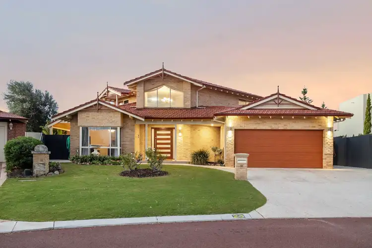 23 Ellesmere Heights, Hillarys WA 6025
