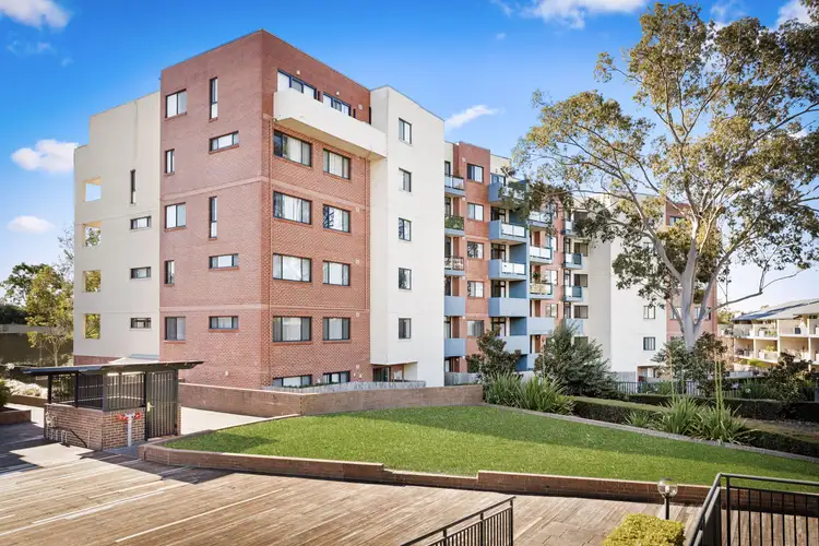 33/1 Russell Street, Baulkham Hills NSW 2153