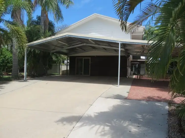 8 Lewis Street, Emerald QLD 4720