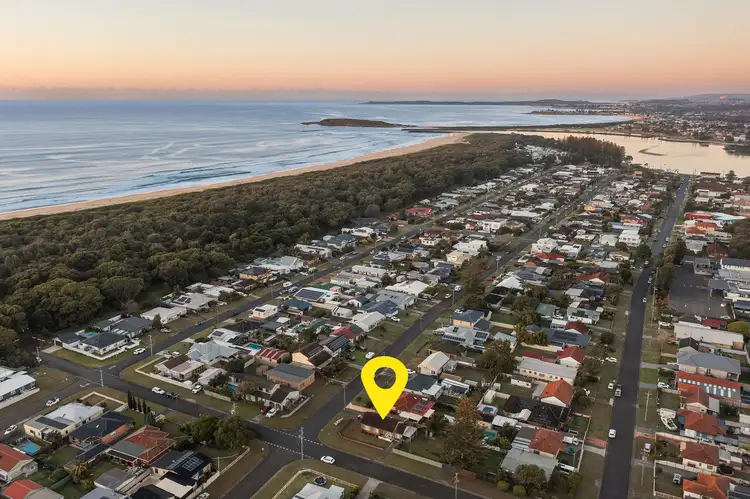 40 Waratah Street, Windang NSW 2528
