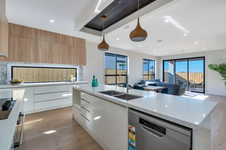 Sixth view of Homely house listing, 7 Eutaxia Street, Sunbury VIC 3429
