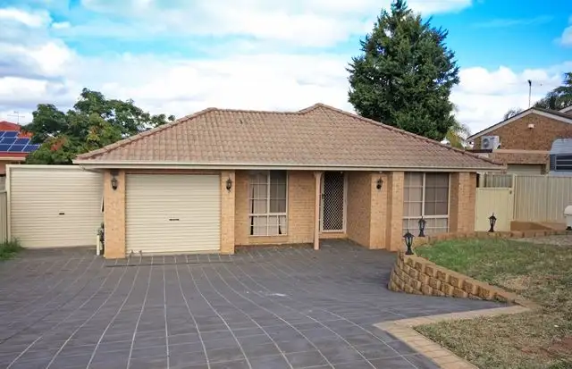 Main view of Homely house listing, 39 Harthouse Drive, Ambarvale NSW 2560
