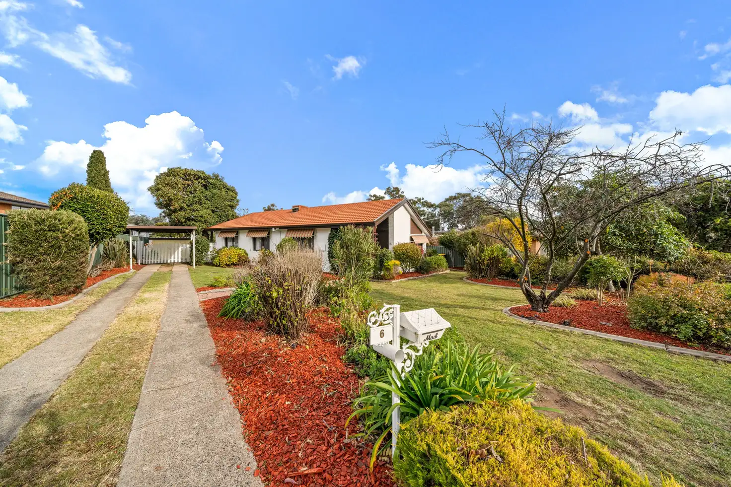 Main view of Homely house listing, 6 Giffen Close, Holt ACT 2615