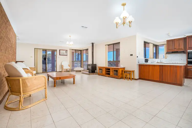 Sixth view of Homely house listing, 2 Maidstone Street, Mount Tarcoola WA 6530