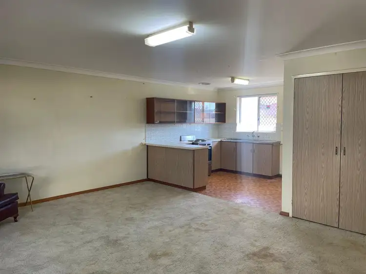 Fifth view of Homely semi-detached listing, 279B Fifth Street, Wonthella WA 6530